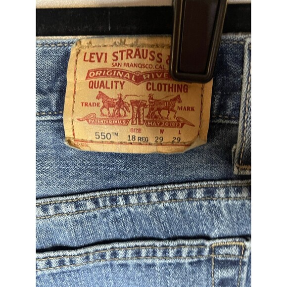 Levi’s 550 Womens Jeans Relaxed Fit 18 Reg Act (29x27) Medium Wash - Picture 5 of 7